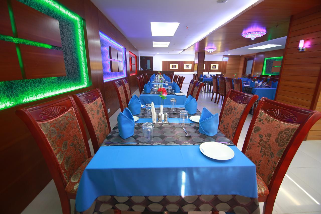 Rouba Residency Hotel Ponnani Ngoại thất bức ảnh