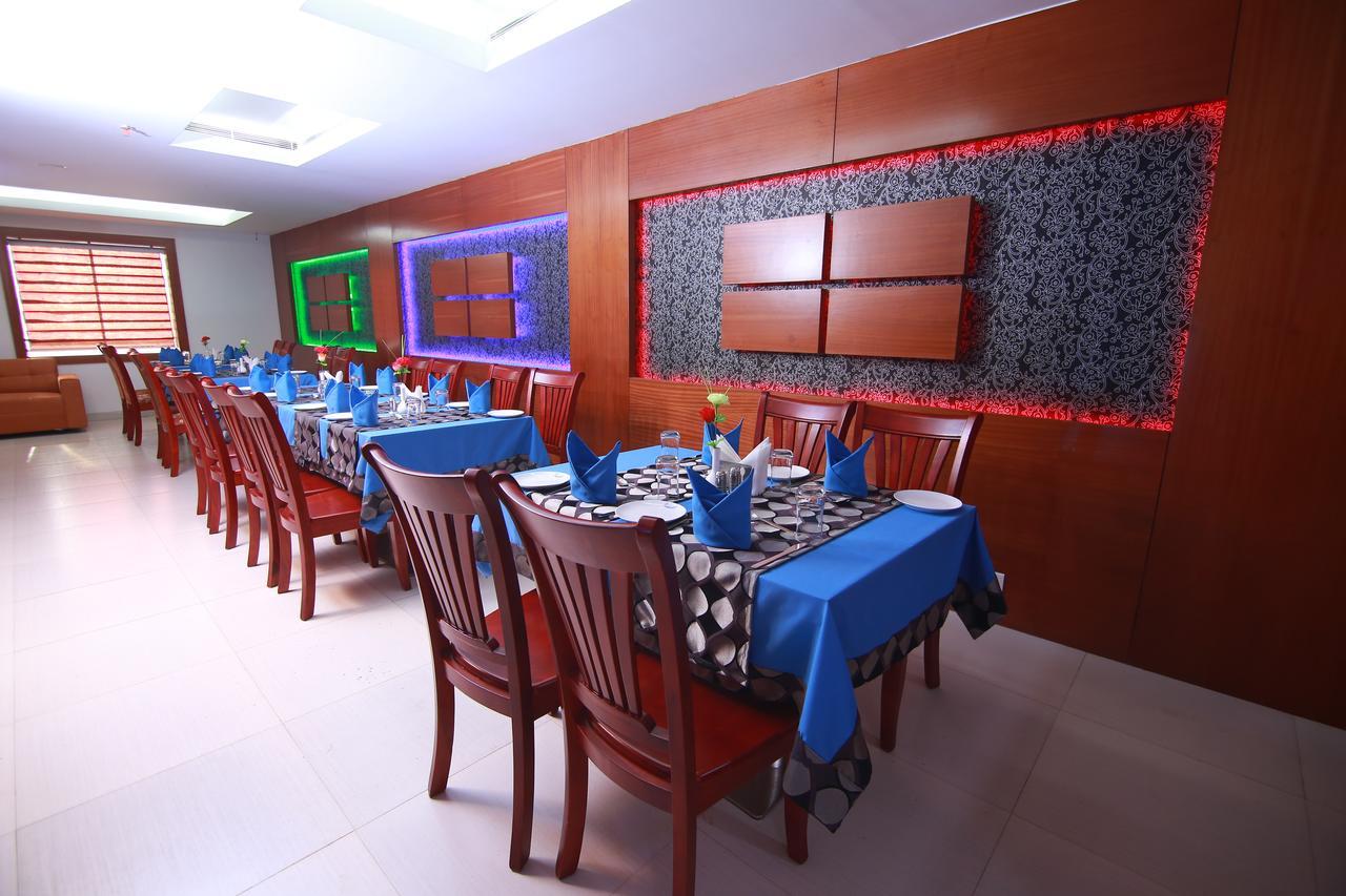 Rouba Residency Hotel Ponnani Ngoại thất bức ảnh
