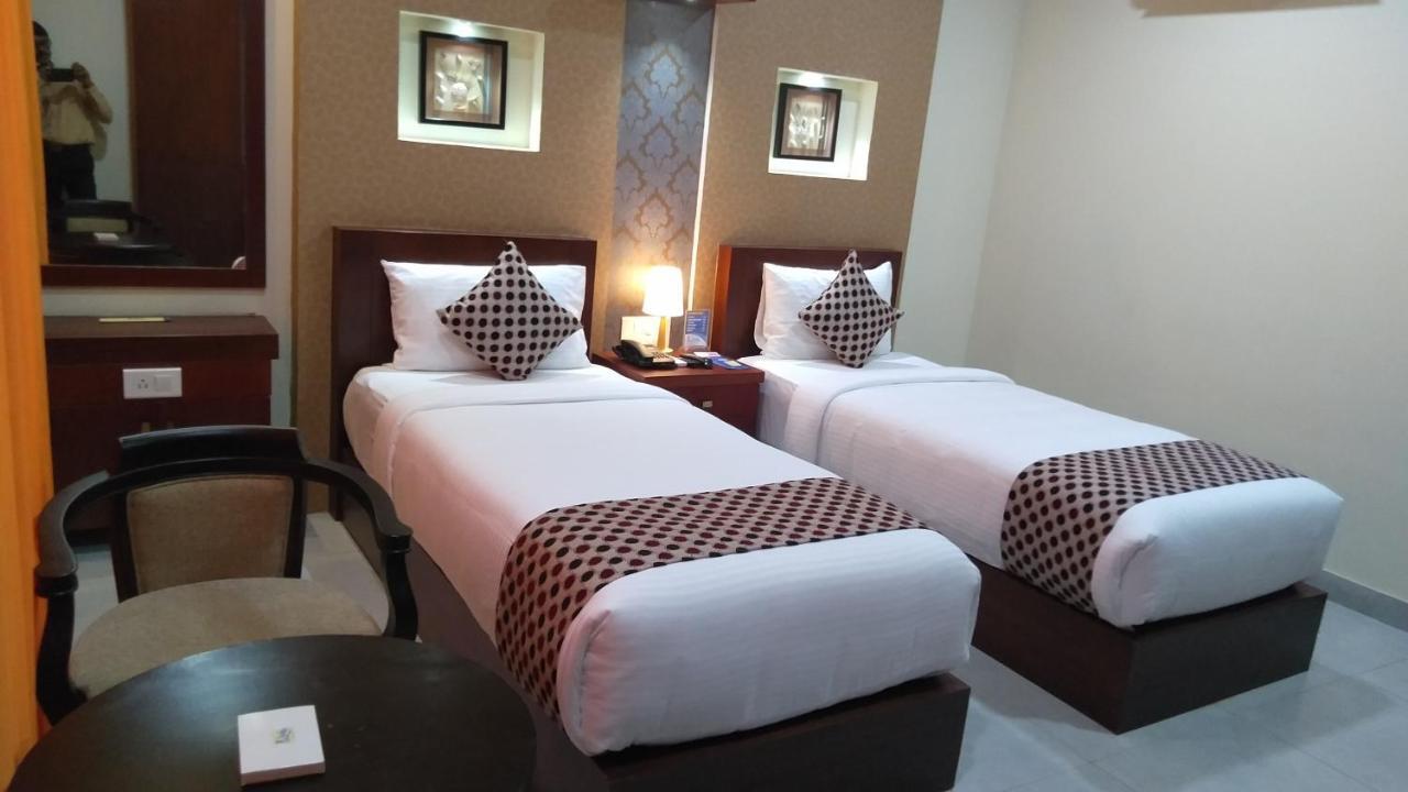Rouba Residency Hotel Ponnani Ngoại thất bức ảnh