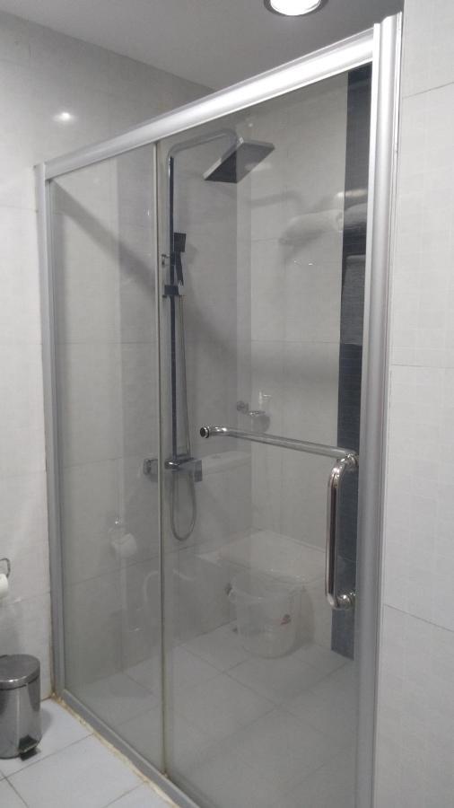 Rouba Residency Hotel Ponnani Ngoại thất bức ảnh